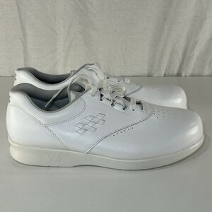 SAS Free Time Womens Sz 9.5 W White Leather Tripad Comfort Walking Shoes USA New